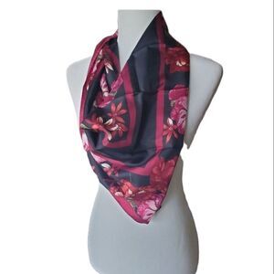 Oscar de la Renta Square Floral Satin scarf wrap